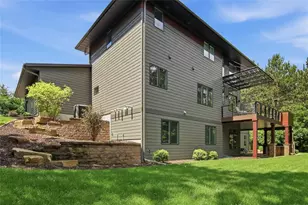 4280 Talmadge Rd, Eau Claire, WI 54701 - Photo 5