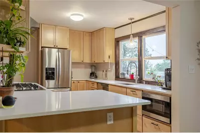 315 Bergen Avenue, Eau Claire, WI 54703 - Photo 3