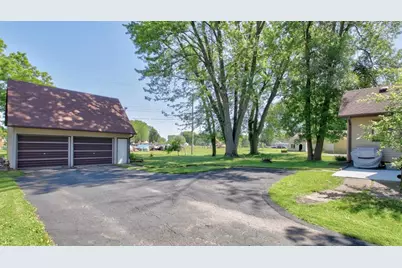 415 E Stanley Street, Thorp, WI 54771 - Photo 3