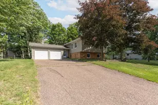 1122 Jerry Ave, Durand, WI 54736 - Photo 5
