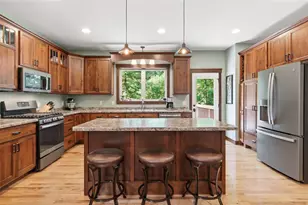 1347 Howard Dr, Eau Claire, WI 54701 - Photo 13