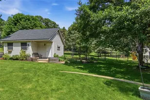 E4520 Woodfield Rd, Eau Claire, WI 54701 - Photo 5