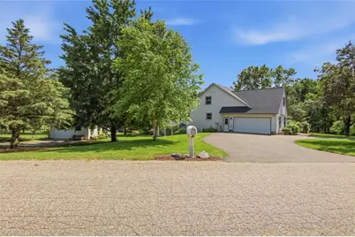 E4520 Woodfield Road, Eau Claire, WI 54701 - Photo 7