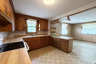 505 E 10th St, Ladysmith, WI 54848 - Photo 5