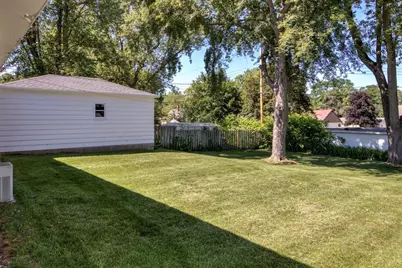 [Address not provided], Eau Claire, WI 54701 - Photo 23