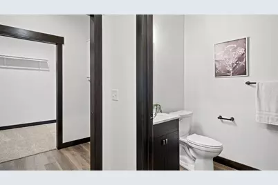 3351 Sunflower Lane, Eau Claire, WI 54703 - Photo 19