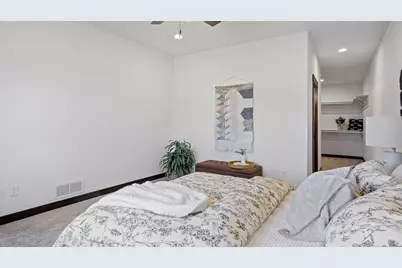 3351 Sunflower Lane, Eau Claire, WI 54703 - Photo 15