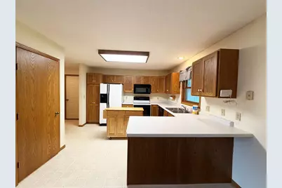 1400 Berdan Street, Cumberland, WI 54829 - Photo 5