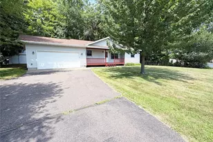 1400 Berdan St, Cumberland, WI 54829 - Photo 33