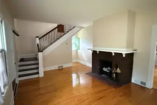 1524 Highland Ave, Eau Claire, WI 54701 - Photo 3