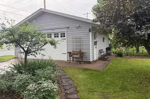 1524 Highland Ave, Eau Claire, WI 54701 - Photo 31