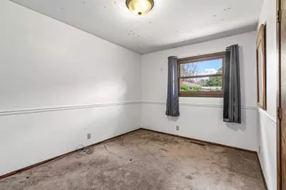 1535 Howard Avenue, Eau Claire, WI 54703 - Photo 19
