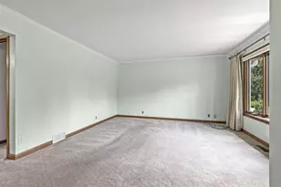 1535 Howard Ave, Eau Claire, WI 54703 - Photo 13