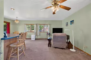 219 Spruce St, Spooner, WI 54801 - Photo 11