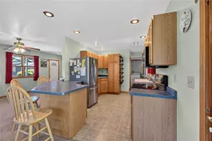 219 Spruce St, Spooner, WI 54801 - Photo 15