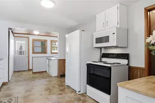 209 Vine St, Spooner, WI 54801 - Photo 13
