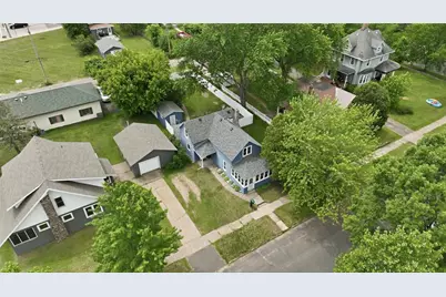 209 Vine Street, Spooner, WI 54801 - Photo 5