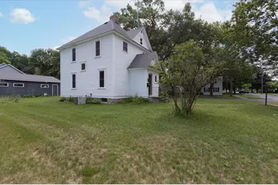 520 12th Street, Menomonie, WI 54751 - Photo 5