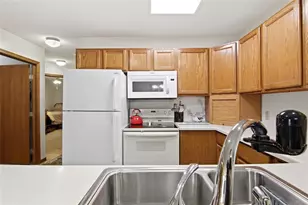 3159 Craig Rd, Eau Claire, WI 54701 - Photo 7