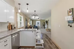 3027 Saturn Ave, Eau Claire, WI 54703 - Photo 9
