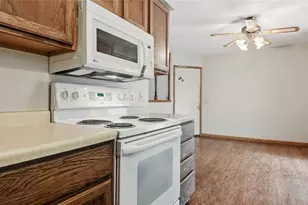 1413 Raedel Rd, Eau Claire, WI 54703 - Photo 13