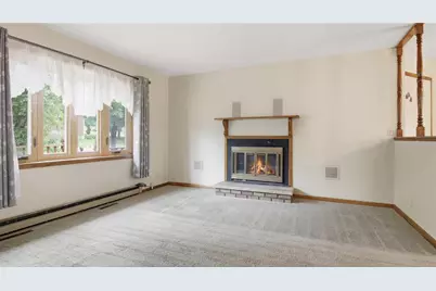 1413 Raedel Road, Eau Claire, WI 54703 - Photo 7