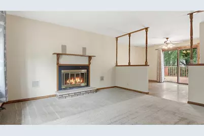 1413 Raedel Road, Eau Claire, WI 54703 - Photo 9
