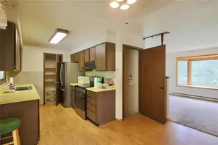 S10160 Minnesota Dr, Eleva, WI 54738 - Photo 9