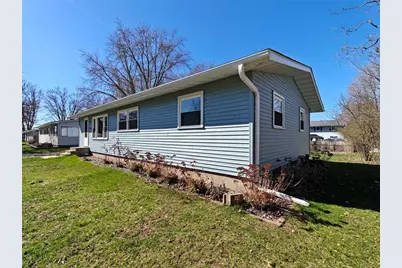 2212 Bartlett Avenue, Altoona, WI 54720 - Photo 3