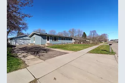 2212 Bartlett Avenue, Altoona, WI 54720 - Photo 1