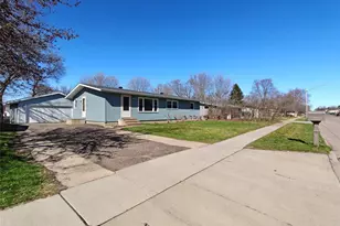 2212 Bartlett Ave, Altoona, WI 54720 - Photo 1