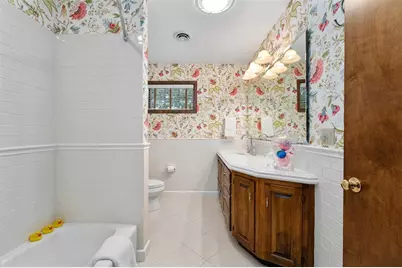 1418 White Pine Drive, Eau Claire, WI 54701 - Photo 35
