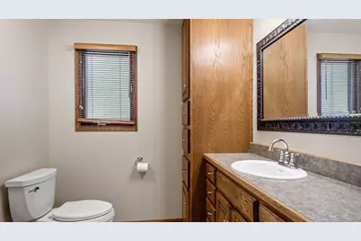 1811 Grandview Drive, Eau Claire, WI 54703 - Photo 27