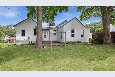222 E Grand Avenue, Chippewa Falls, WI 54729 - Photo 31