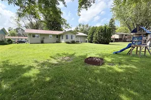 706 Eastwood St, Withee, WI 54498 - Photo 3