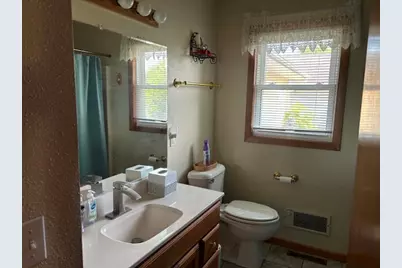 2944 Saturn Avenue, Eau Claire, WI 54703 - Photo 13