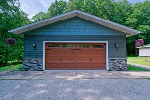 200 Ridgewood Dr, Cornell, WI 54732 - Photo 11