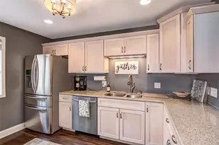 1312 Knollwood Trail, Altoona, WI 54720 - Photo 7
