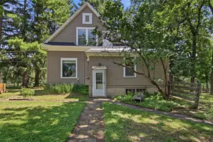 1001 13th St, Menomonie, WI 54751 - Photo 27