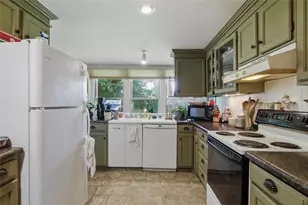 1001 13th St, Menomonie, WI 54751 - Photo 7