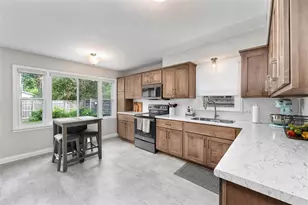 1414 Drummond St, Eau Claire, WI 54701 - Photo 15