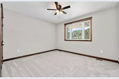 1173 Craven Court, Eau Claire, WI 54703 - Photo 5