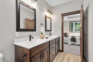 1173 Craven Ct, Eau Claire, WI 54703 - Photo 25