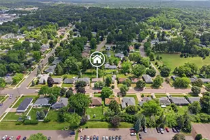 2129 E Lexington Blvd, Eau Claire, WI 54701 - Photo 39
