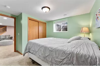 2129 E Lexington Boulevard, Eau Claire, WI 54701 - Photo 23