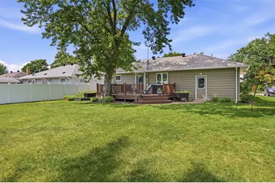 2129 E Lexington Boulevard, Eau Claire, WI 54701 - Photo 33