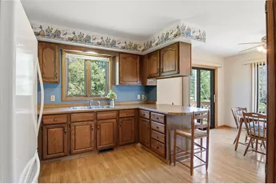 2003 4th Avenue, Menomonie, WI 54751 - Photo 5