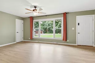 S7801 Ladybug Ln, Augusta, WI 54722 - Photo 15