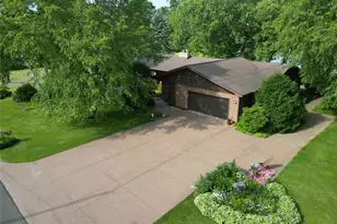 2209 21st St, Rice Lake, WI 54868 - Photo 9