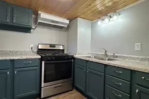 314 College St, Spooner, WI 54801 - Photo 3
